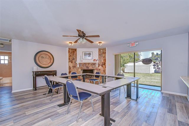 2109 LITHIA PINECREST ROAD, Valrico, FL 33596