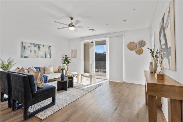 4801 Springdale RD 1107, Austin, TX 78723