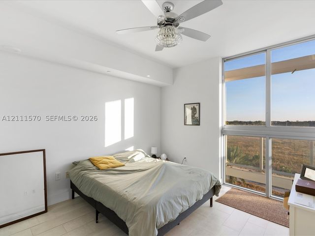 2000 Metropica Way 404, Sunrise, FL 33323