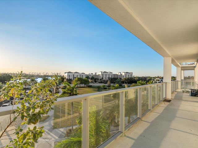2000 Metropica Way 404, Sunrise, FL 33323