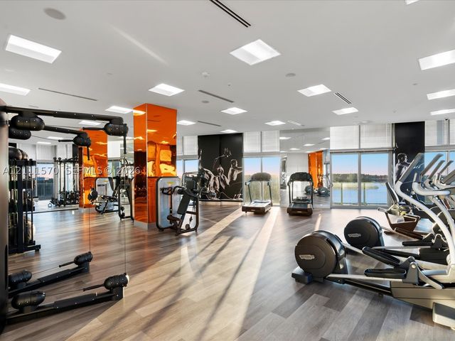 2000 Metropica Way 404, Sunrise, FL 33323