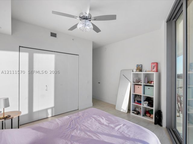 2000 Metropica Way 404, Sunrise, FL 33323