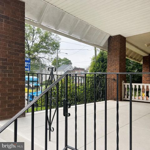 303 E VERNON RD, Philadelphia, PA 19119