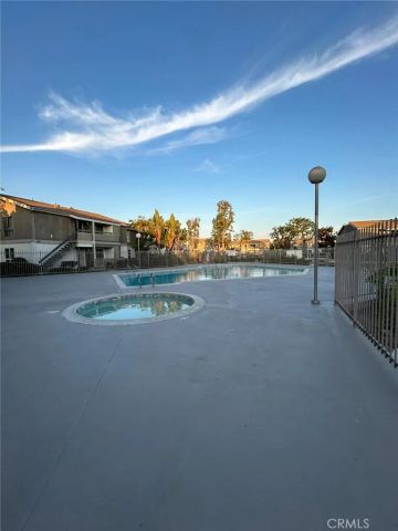 2847 S Fairview D, Santa Ana, CA 92704