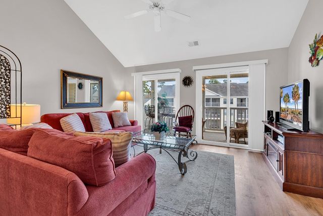 619 Woodmoor Dr Unit 302, Murrells Inlet, SC 29576