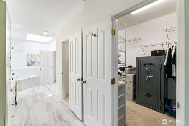 6074 Osprey Circle, Bremerton, WA 98312