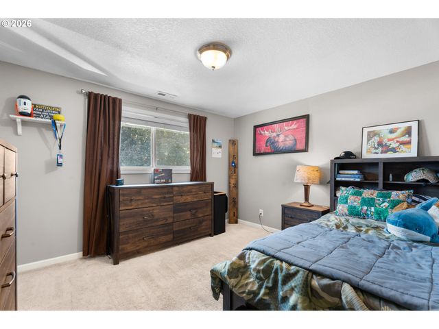 960 N aspen, Canby, OR 97013