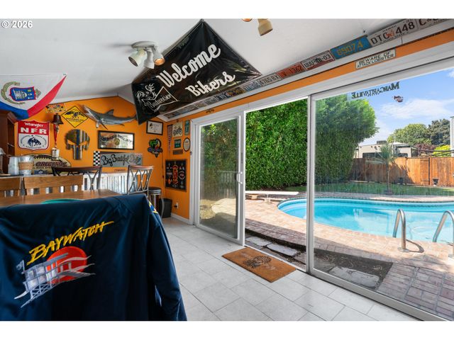 960 N aspen, Canby, OR 97013