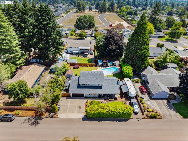 960 N aspen, Canby, OR 97013