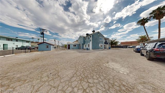 530 East Oakey Boulevard A, Las Vegas, NV 89104