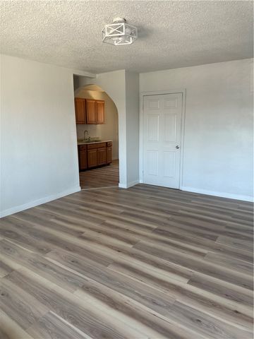 530 East Oakey Boulevard A, Las Vegas, NV 89104