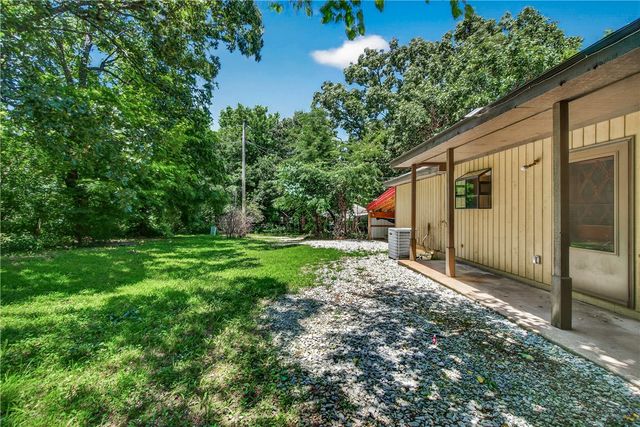 857 2nd Street, Decatur, AR 72722