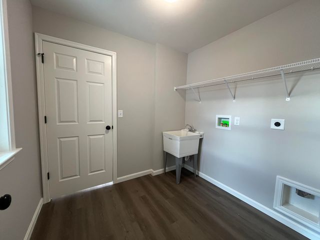 1195 Breckenridge Lane, Hebron, KY 41048