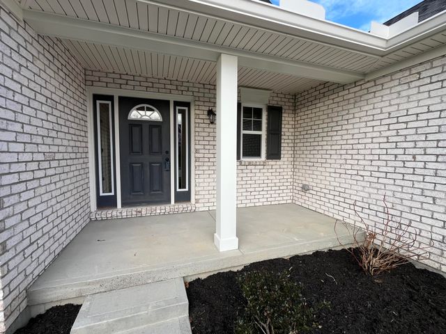 1195 Breckenridge Lane, Hebron, KY 41048