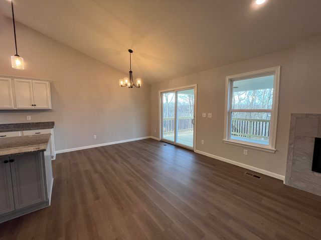 1195 Breckenridge Lane, Hebron, KY 41048