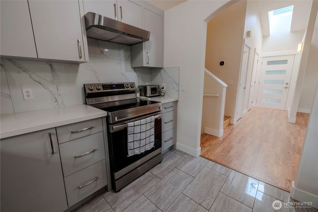 1318 Beazer Court, Bellingham, WA 98226