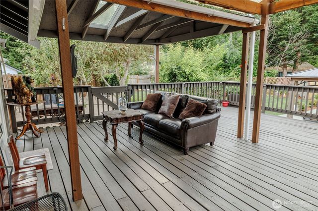 1318 Beazer Court, Bellingham, WA 98226