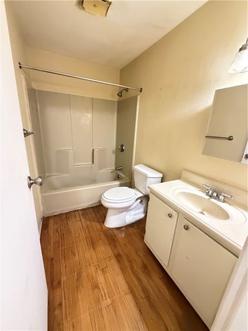 444 Woodward Road 37, North Providence, RI 02904