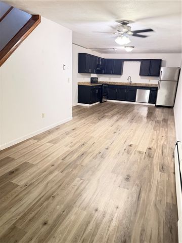 444 Woodward Road 37, North Providence, RI 02904