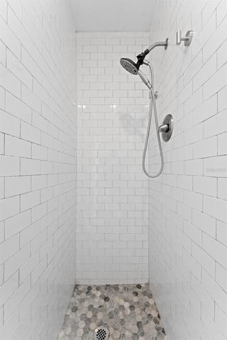 10124 N HYACINTH AVENUE, Tampa, FL 33612