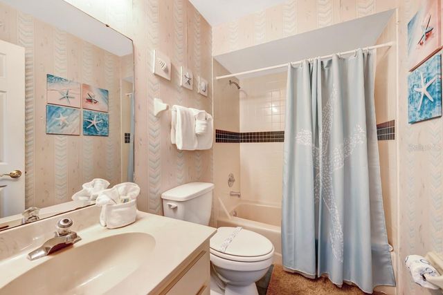 4001 GULF DRIVE 108, Holmes Beach, FL 34217