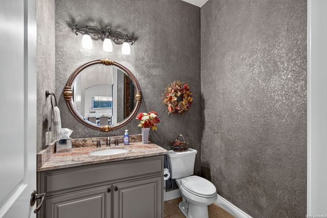 226 Shannon Cir, San Antonio, TX 78260