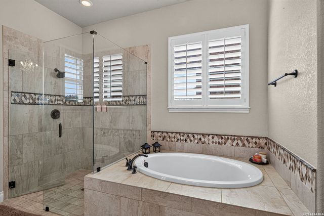 226 Shannon Cir, San Antonio, TX 78260