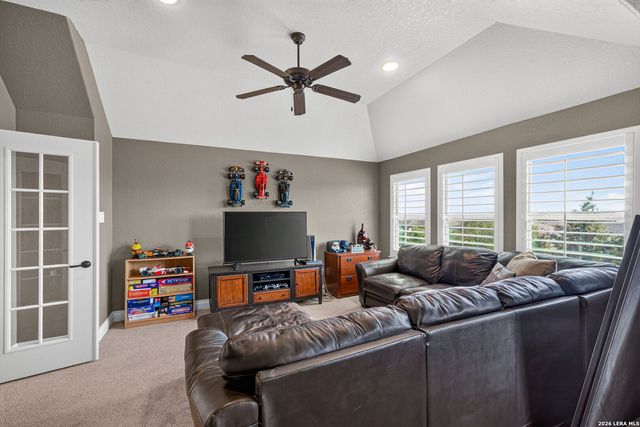 226 Shannon Cir, San Antonio, TX 78260