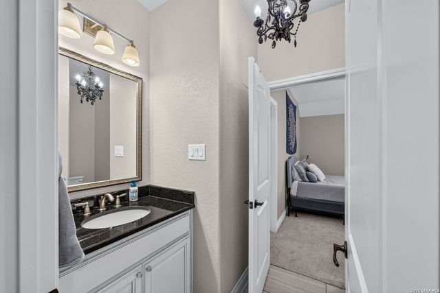 226 Shannon Cir, San Antonio, TX 78260