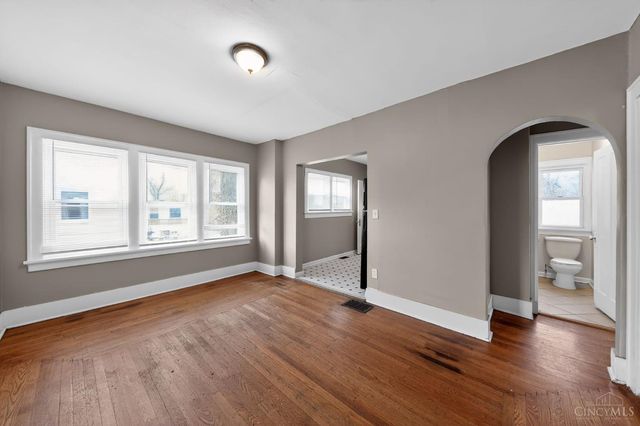 3111 Cavanaugh Avenue, Cincinnati, OH 45211