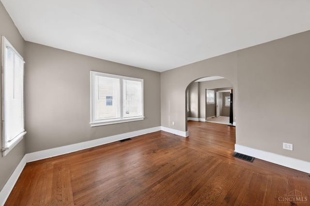 3111 Cavanaugh Avenue, Cincinnati, OH 45211