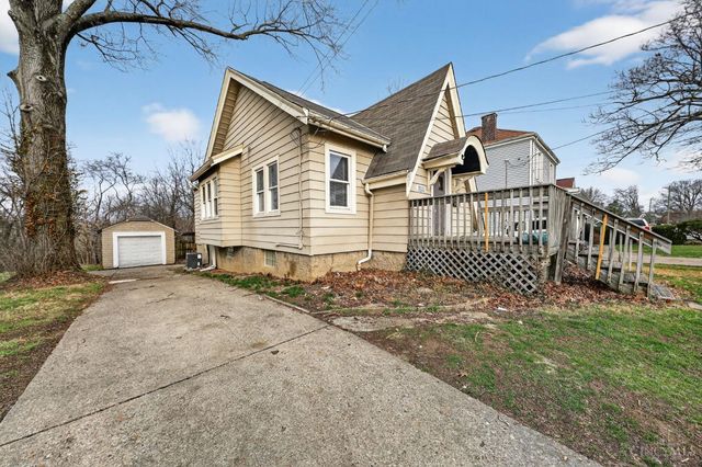 3111 Cavanaugh Avenue, Cincinnati, OH 45211