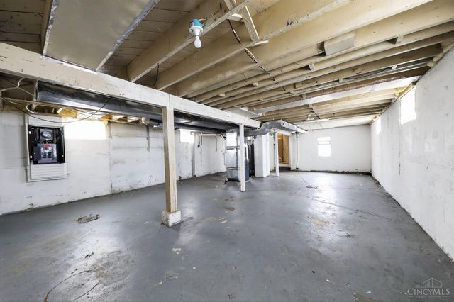 3111 Cavanaugh Avenue, Cincinnati, OH 45211