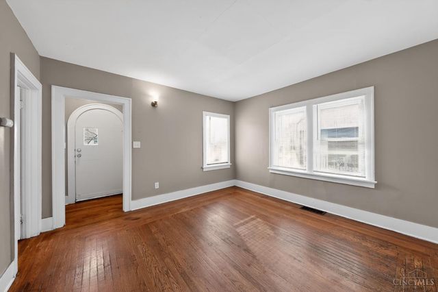 3111 Cavanaugh Avenue, Cincinnati, OH 45211