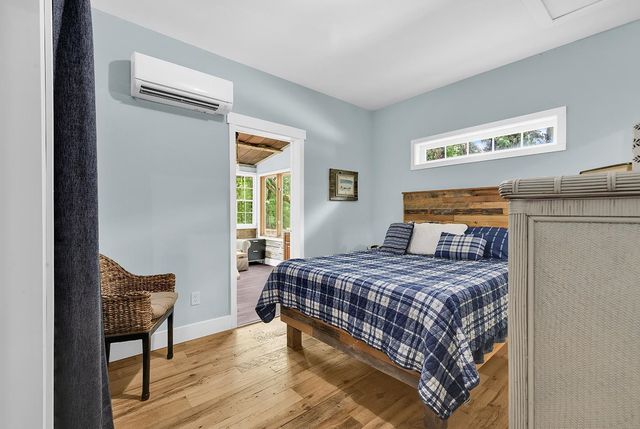 709 Old Waccamaw Dr., Pawleys Island, SC 29585