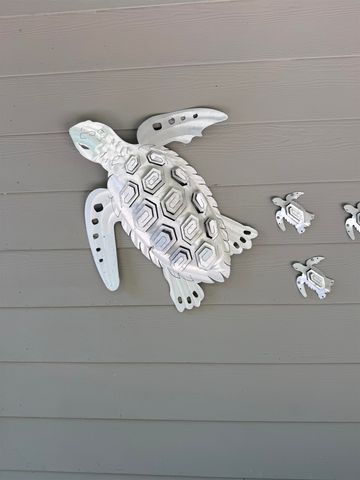 709 Old Waccamaw Dr., Pawleys Island, SC 29585