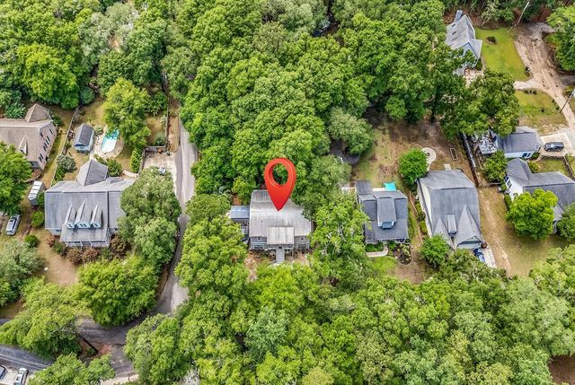 709 Old Waccamaw Dr., Pawleys Island, SC 29585