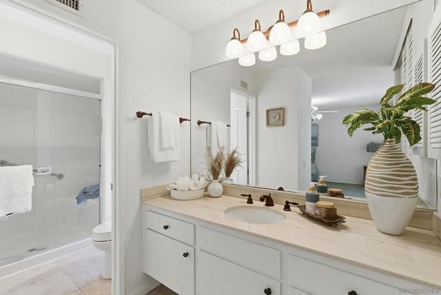 16118 Selva Dr, San Diego, CA 92128