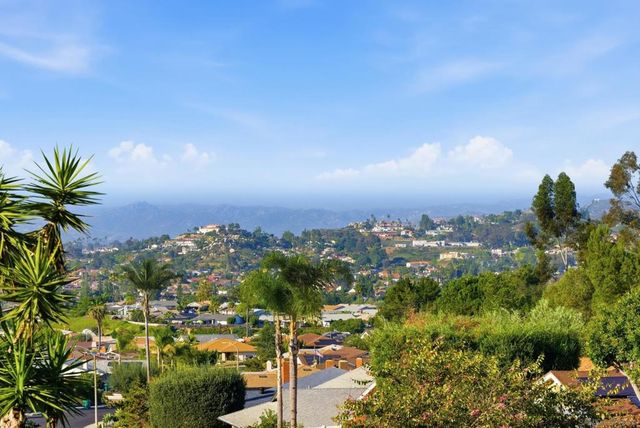 16118 Selva Dr, San Diego, CA 92128