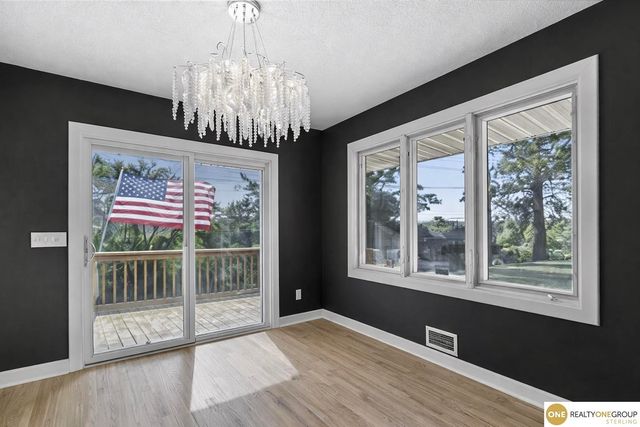 4732 Manchester Drive, Omaha, NE 68152