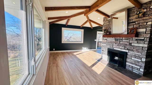 4732 Manchester Drive, Omaha, NE 68152