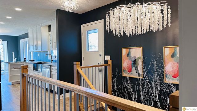 4732 Manchester Drive, Omaha, NE 68152