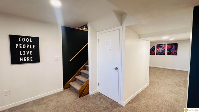 4732 Manchester Drive, Omaha, NE 68152