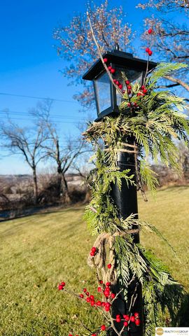 4732 Manchester Drive, Omaha, NE 68152