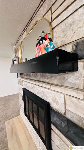 4732 Manchester Drive, Omaha, NE 68152