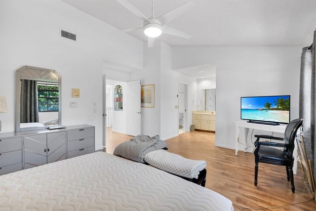 7940 La Mirada Drive, Boca Raton, FL 33433