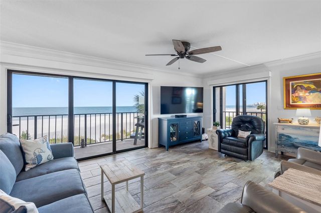1480 GULF BOULEVARD 204, Clearwater Beach, FL 33767