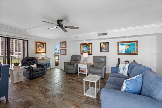 1480 GULF BOULEVARD 204, Clearwater Beach, FL 33767