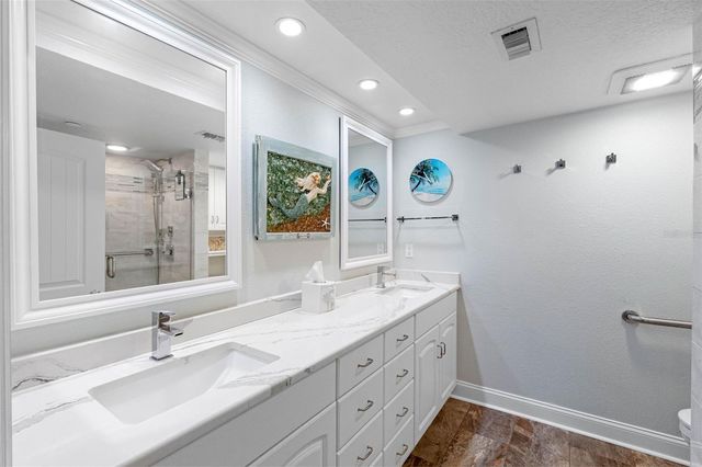 1480 GULF BOULEVARD 204, Clearwater Beach, FL 33767