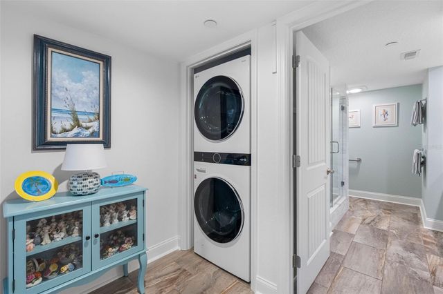 1480 GULF BOULEVARD 204, Clearwater Beach, FL 33767